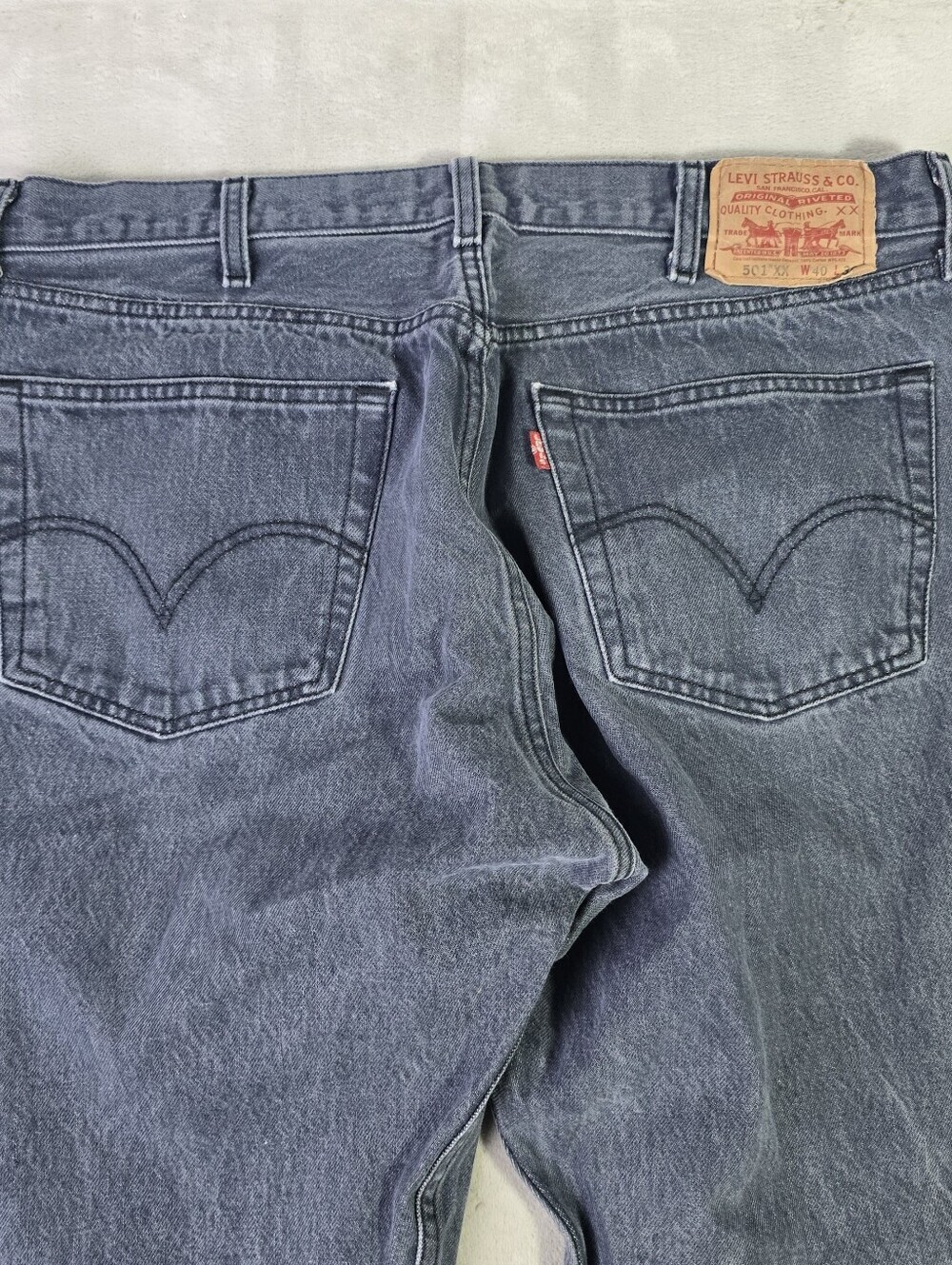 VTG Y2K Levi’s 501 XX Black Jeans Actual Sz 36x28 Classic Button Fly Design - Picture 5 of 11